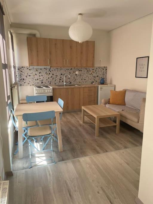 Appartement Archontiko Theofilou #2 With Private Parking Space à Thessalonique Extérieur photo